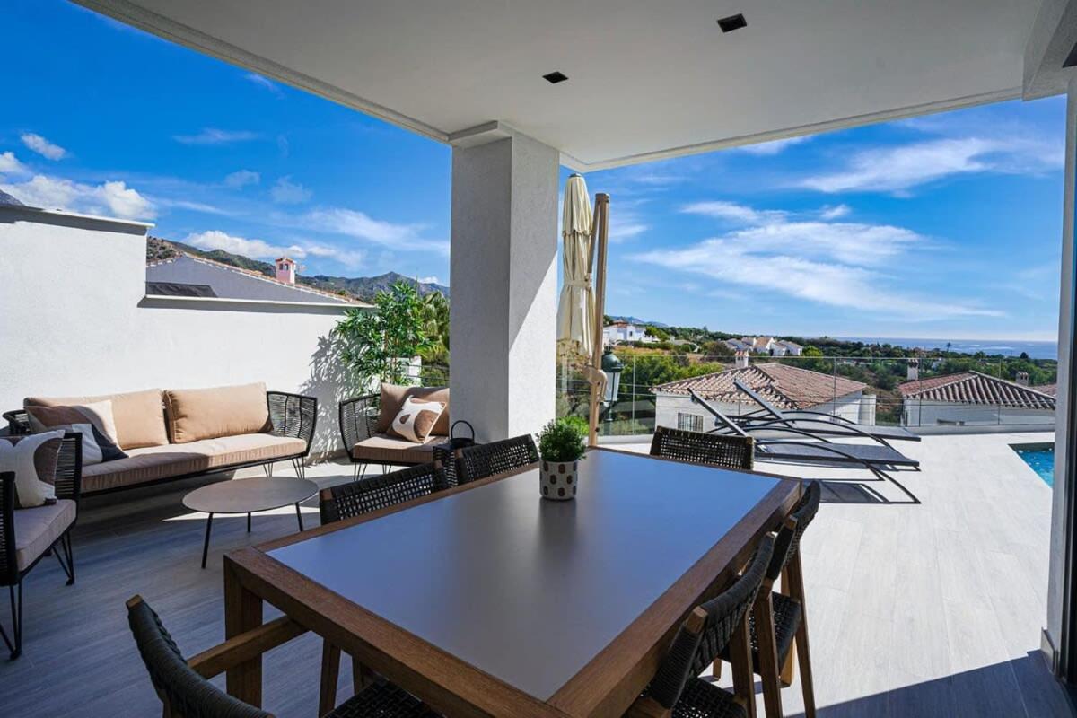 Apartamento Royal Palm Nerja Exterior foto